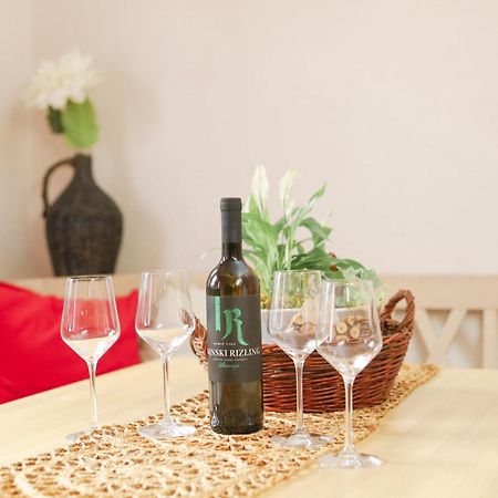 Kamena Kuca Appartement Pozega Buitenkant foto