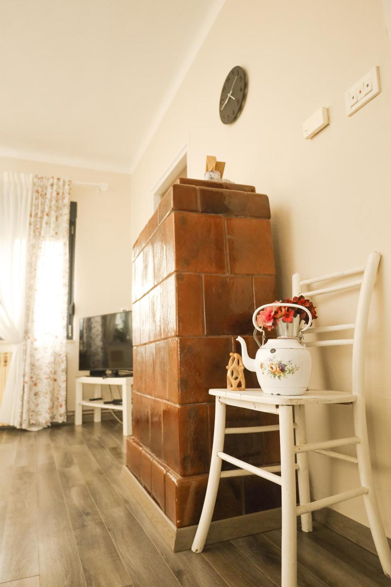 Kamena Kuca Appartement Pozega Buitenkant foto