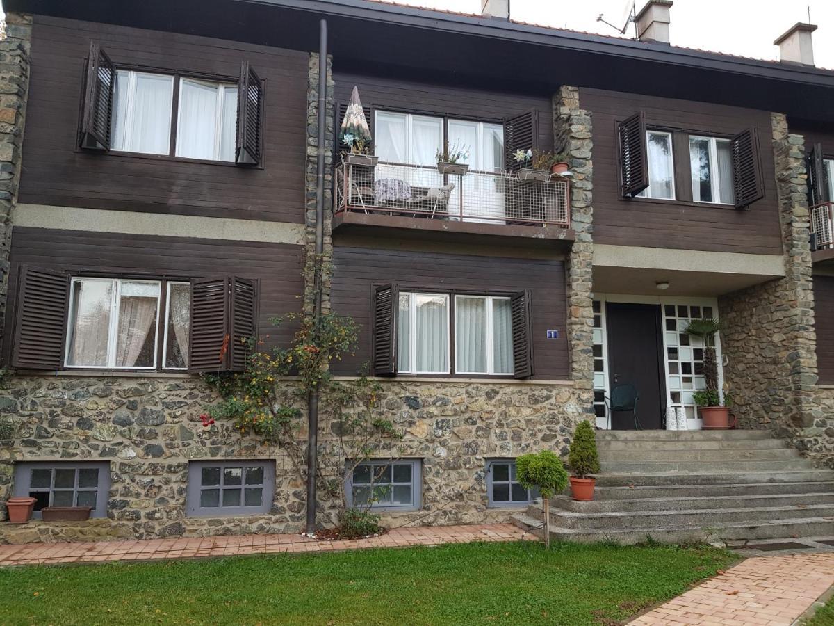 Kamena Kuca Appartement Pozega Buitenkant foto